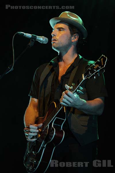 FRED - 2008-10-26 - PARIS - Elysee Montmartre - 